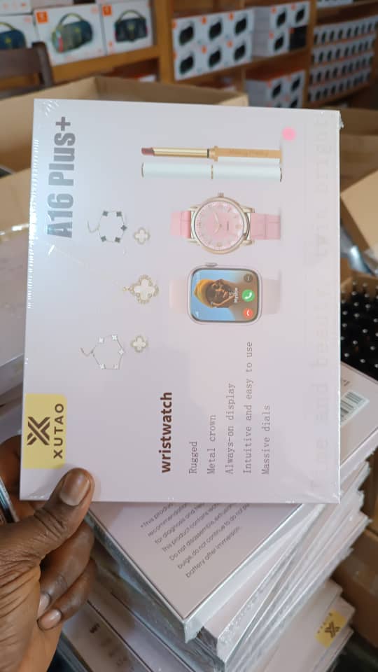 MONTRE A16 PLUS+